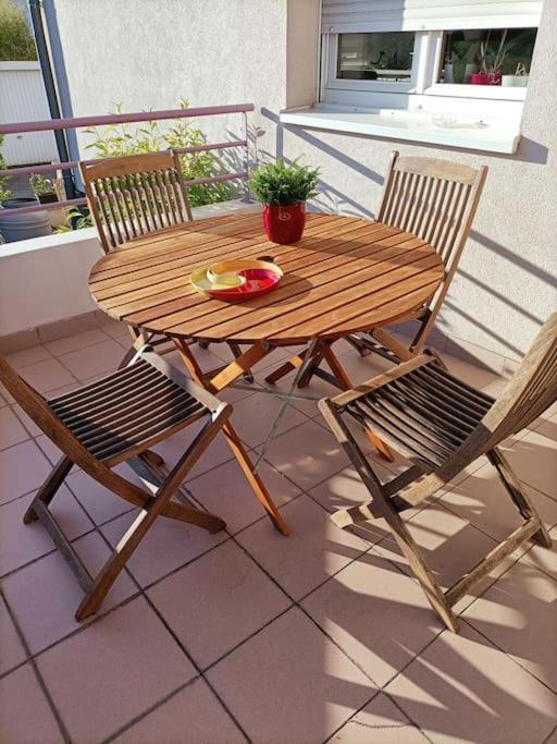 Strasbourg 3 Pieces Avec Jardin Apartment Брюмат Екстериор снимка